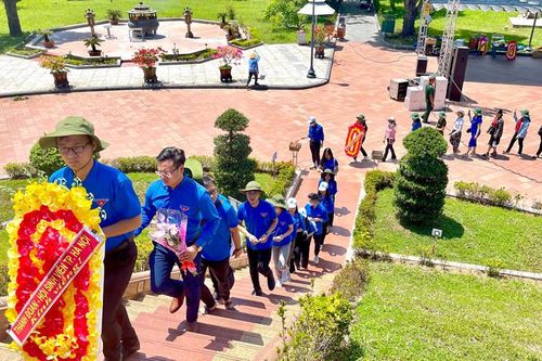 Lan tỏa truyền thống, khơi dậy tự hào