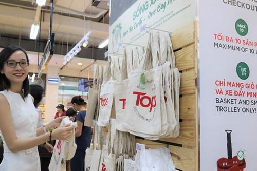 Khai trương siêu thị Tops Market phiên bản mới tại Việt Nam