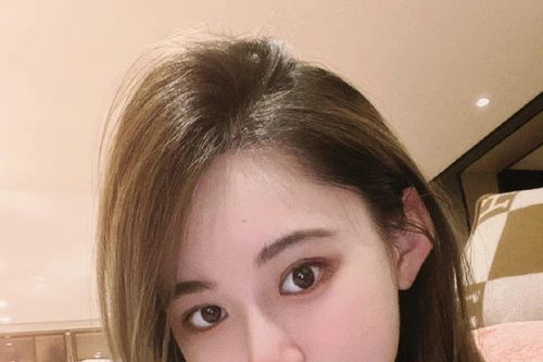 Nữ người mẫu Trung Quốc bị bắt