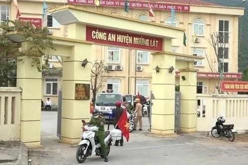 Bắt giam phó trưởng Công an huyện Mường Lát