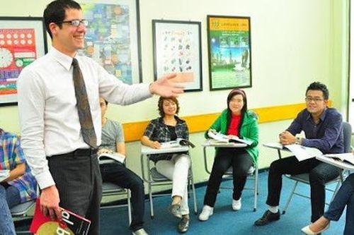Liên kết tổ chức thi cấp chứng chỉ năng lực ngoại ngữ của nước ngoài