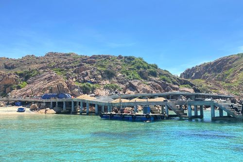 Bình Định: Sẽ kiểm tra công trình xây không phép trên đảo Hòn Khô