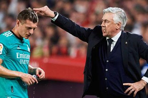 Real Madrid: 4 vấn đề đợi Ancelotti giải quyết trước mùa giải mới