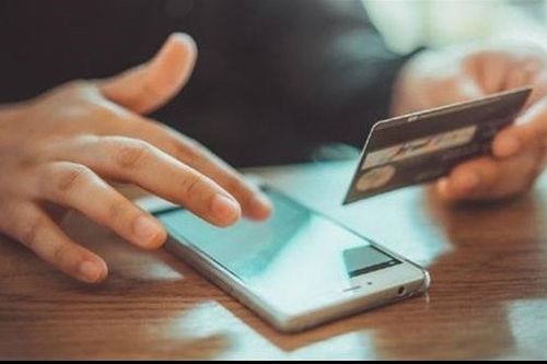 Kế toán công ty bị tố 'ôm' hơn 1 tỷ đồng
