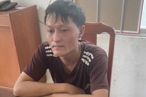 Cầm dao đến tìm anh rể 'hờ' vì chị gái thường xuyên bị đánh đập