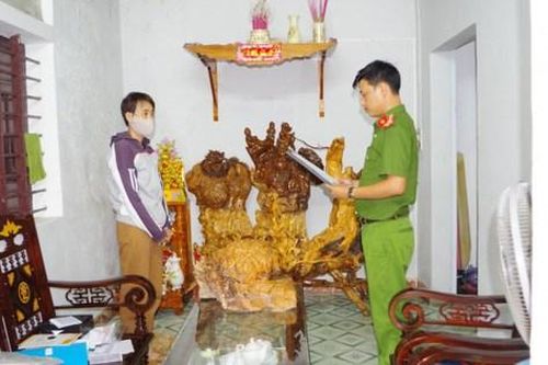 Bắt nữ đối tượng cho vay nặng lãi hàng tỷ đồng