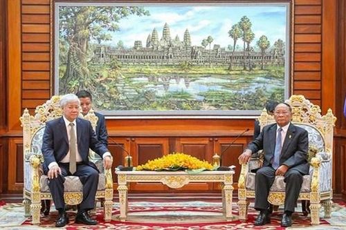 Đoàn đại biểu cấp cao UBTƯ MTTQ Việt Nam thăm và làm việc tại Campuchia