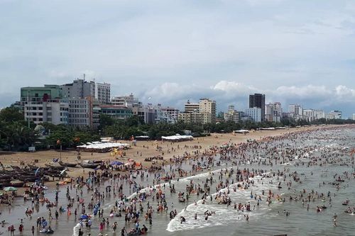 Du lịch nội địa tăng trưởng nóng: Chất lượng dịch vụ không tương xứng