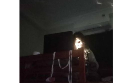 Loạt hình ảnh chỉ có tại ký túc xá nữ khiến CĐM nhìn mà muốn 'xỉu ngang'
