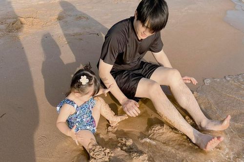 Không phải Đông Nhi, đây mới là người 'xây lâu đài cát' với Ông Cao Thắng