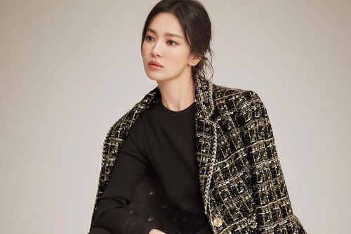 Song Hye Kyo không còn lộ dấu hiệu lão hóa trong bộ ảnh mới