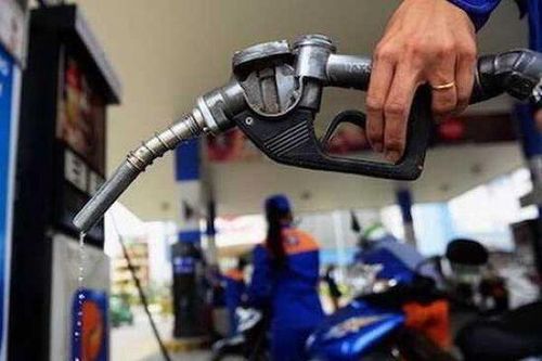 Giá vận tải chưa 'đồng hành' cùng giá xăng