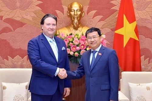 Chủ nhiệm Ủy ban Đối ngoại Vũ Hải Hà tiếp Đại sứ Hoa Kỳ tại Việt Nam