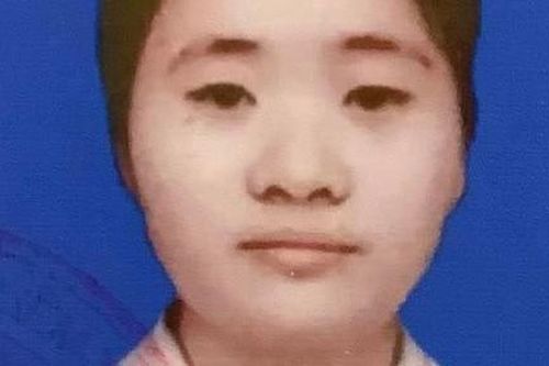 Truy nã 'nữ quái' trong đường dây tổ chức thi hộ