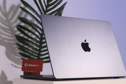 MacBook Air M2 đắt hơn MacBook Pro M2