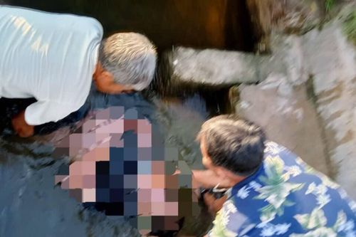Năm học sinh đuối nước thương tâm