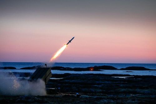 Lầu Năm Góc: Mỹ bắt đầu mua hệ thống phòng không NASAMS của Na Uy cho Ukraina