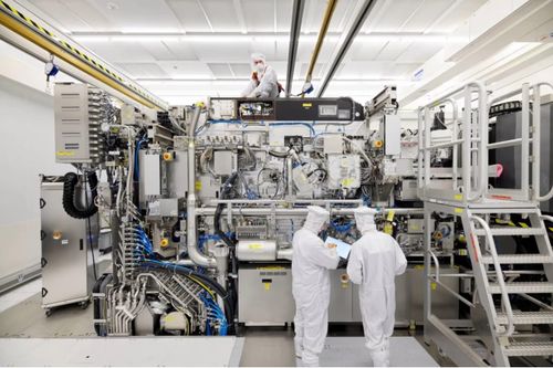 ASML rời bỏ thị trường Trung Quốc, chuyển kinh doanh sang Hàn Quốc và Đài Loan