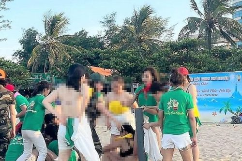 Nhóm team building cởi áo tại biển Cửa Lò: Làm bản tường trình và xin lỗi!