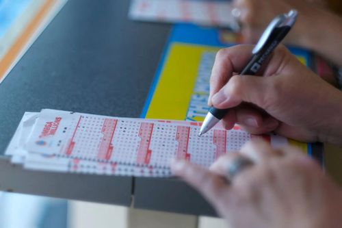 Đã có người trúng giải xổ số Mega Millions trị giá 1,28 tỷ USD của Mỹ