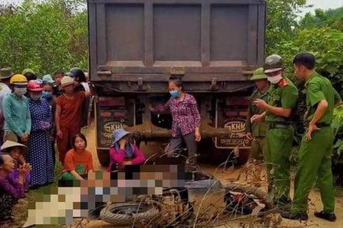 Va chạm với xe tải, nữ sinh viên tử vong thương tâm