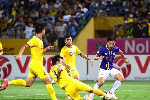 Hà Nội giữ vững ngôi đầu bảng