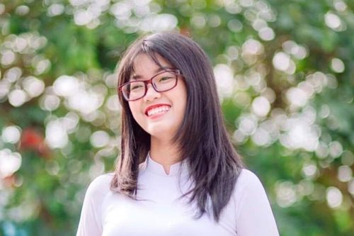 Thủ khoa Hà Nội: Không học văn mẫu, không học lịch sử kiểu thuộc lòng