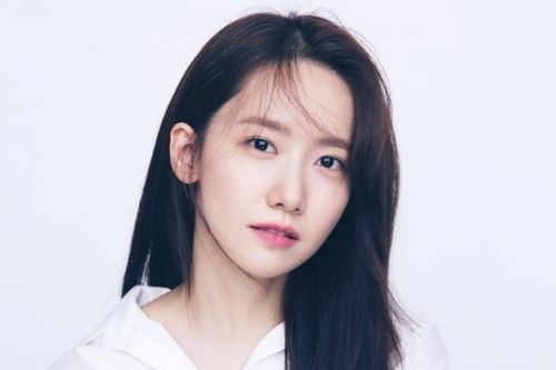 Yoona (SNSD) làm cách nào để 30 tuổi da vẫn không tì vết?