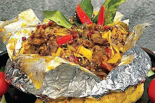 Đổi vị với món thịt dê khói lửa