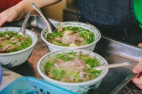 Tạp chí Vogue giới thiệu món ăn Việt Nam tới du khách