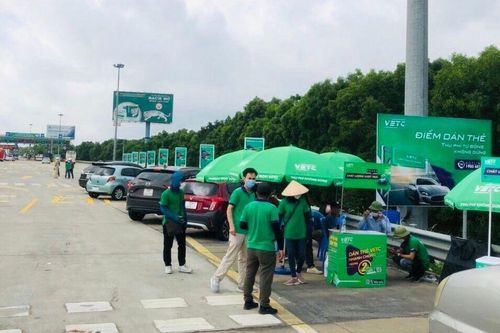 Từ 6/8, dán thẻ ETC phải trả phí