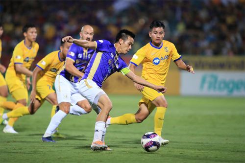 V.League 1-2022: CLB Hà Nội bứt phá trên bảng xếp hạng