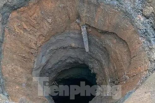 'Hố tử thần' ở Nghệ An: Cần làm rõ nguyên nhân gây tụt nước ngầm
