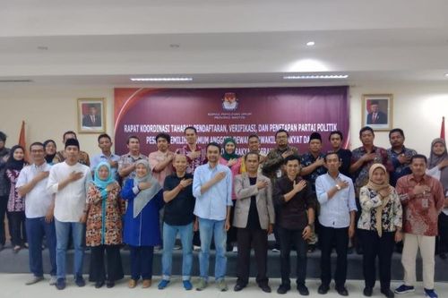 Các đảng chính trị tại Indonesia bắt đầu đăng ký tranh cử năm 2024