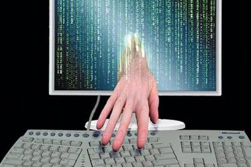 Triệt phá đường dây sử dụng công nghệ cao để lừa đảo hơn 5 tỷ đồng