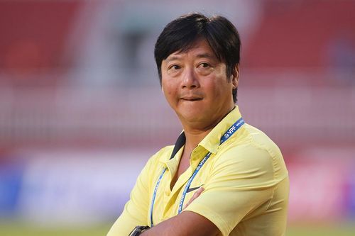 HLV Lê Huỳnh Đức tái xuất ở V-League