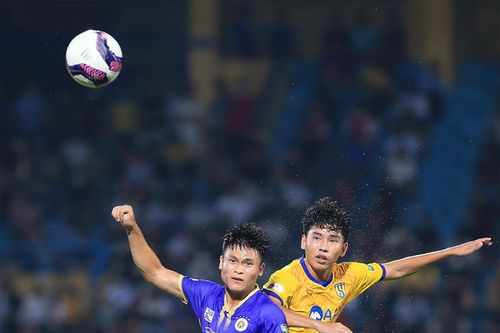 CLB Hà Nội đua vô địch V-League 2022 với HAGL, SLNA?