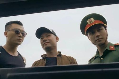 Đại úy Phong hé lộ chuyện phim 'Đấu trí'