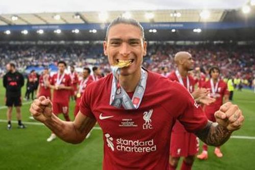 Van Dijk nhắc Darwin Nunez điều cần làm để thành công ở Liverpool