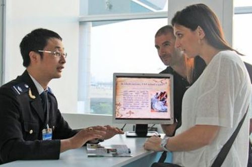 Bộ Tài chính nói về việc hoàn thuế GTGT cho người nước ngoài