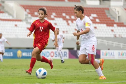 Thắng đậm U18 Myanmar, U18 nữ Việt Nam vào chung kết Đông Nam Á