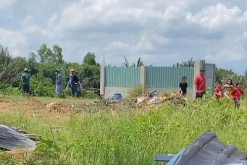 Bé 3 tuổi mất tích khó hiểu trước khu trọ: Phép màu đã không xảy ra