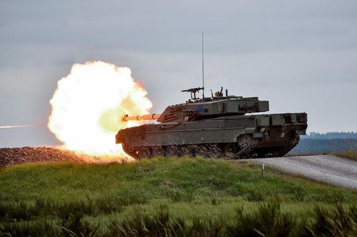 Quân đội Ukraine đứng trước cơ hội lớn khi một nước NATO bất ngờ loại bỏ 1/3 số xe tăng