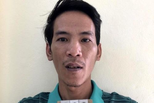 Bắt cán bộ địa chính nhận tiền lót tay để làm giấy tờ đất
