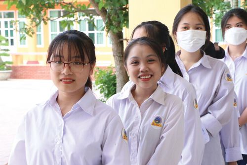 Để đồng phục học sinh không còn là áp lực với phụ huynh