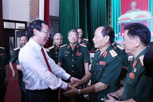 Chính phủ quy định tuổi nghỉ hưu cao hơn đối với viên chức trong đơn vị sự nghiệp công lập