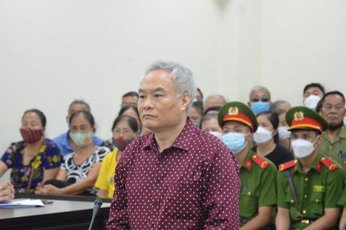 Vụ lừa đảo hơn 1.000 người dân: Bị hại đề nghị tăng nặng hình phạt với chủ mưu