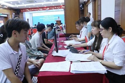 Nhiều nghề hấp dẫn, sinh viên ra trường được đi làm việc tại Nhật và Đức