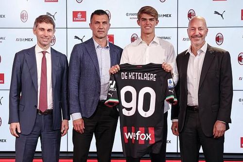 Sao Bỉ gia nhập AC Milan với mức giá 35 triệu euro