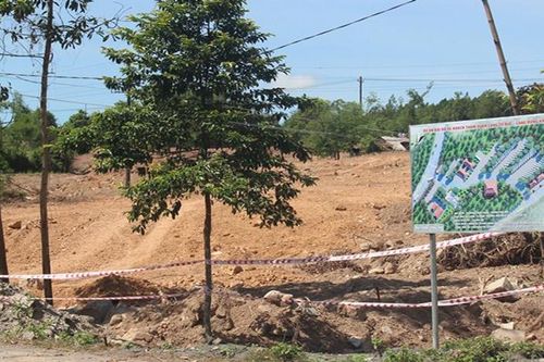 Thừa Thiên - Huế: Khởi động lại Dự án bãi đỗ xe tham quan lăng Tự Đức và tôn tạo mộ vua